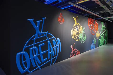 lv dream exhibition paris